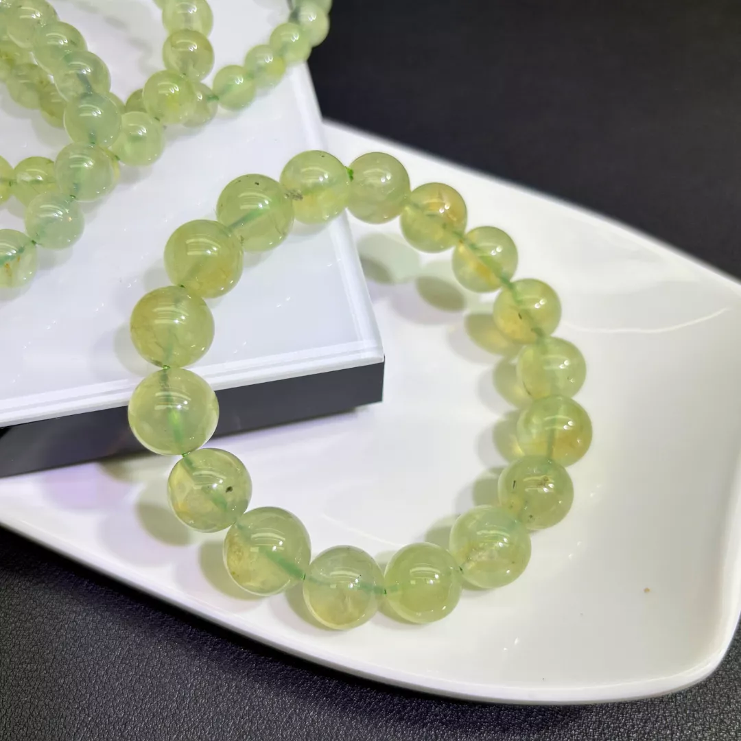 葡萄石共生黑髮【SP0365】