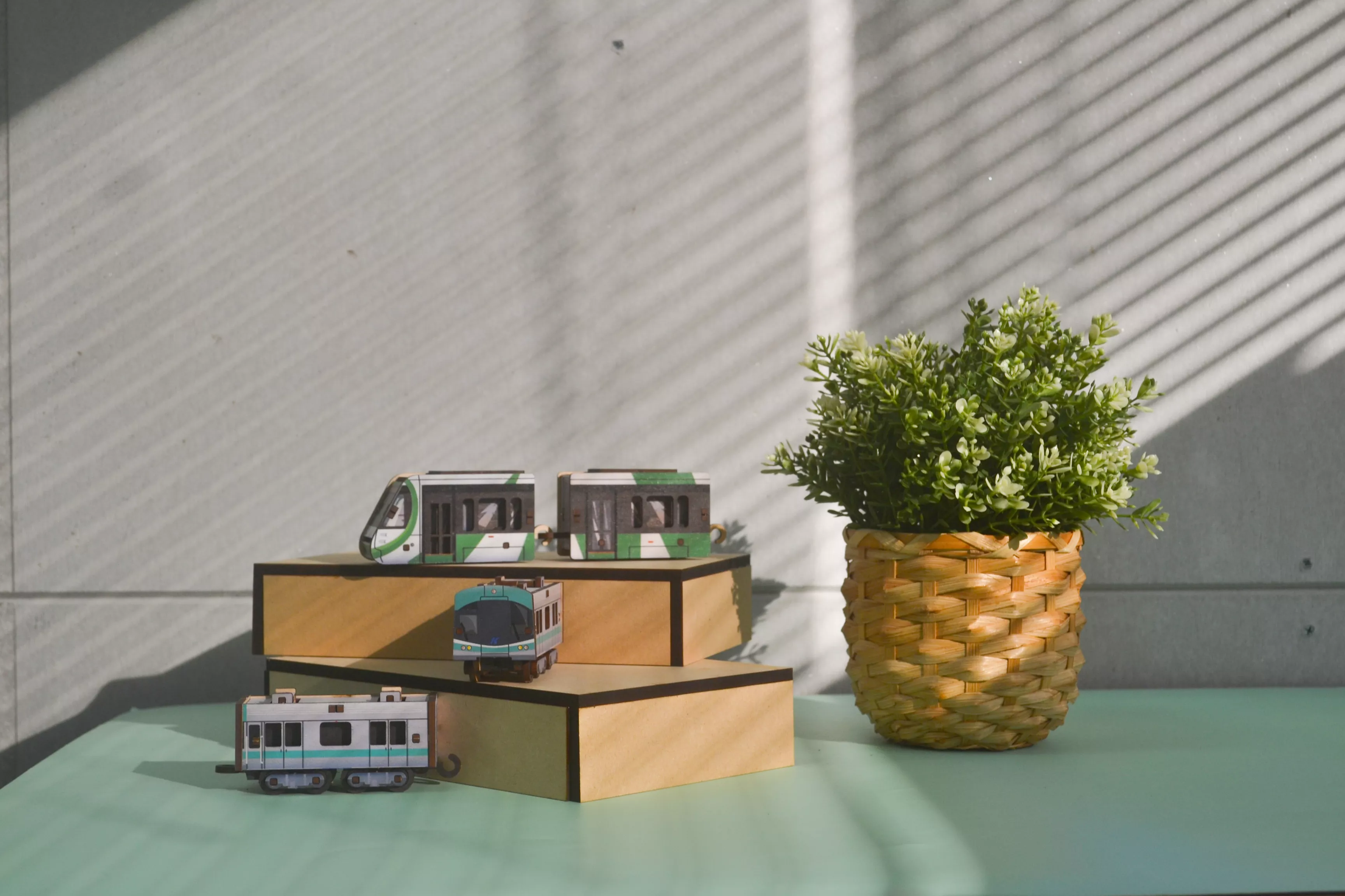 台灣特色紀念品 鐵道系列DIY木質火車  DIY火車 台鐵授權