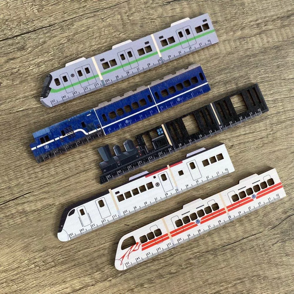 火車造型木尺【臺鐵授權】｜Train-Shaped Wooden Ruler