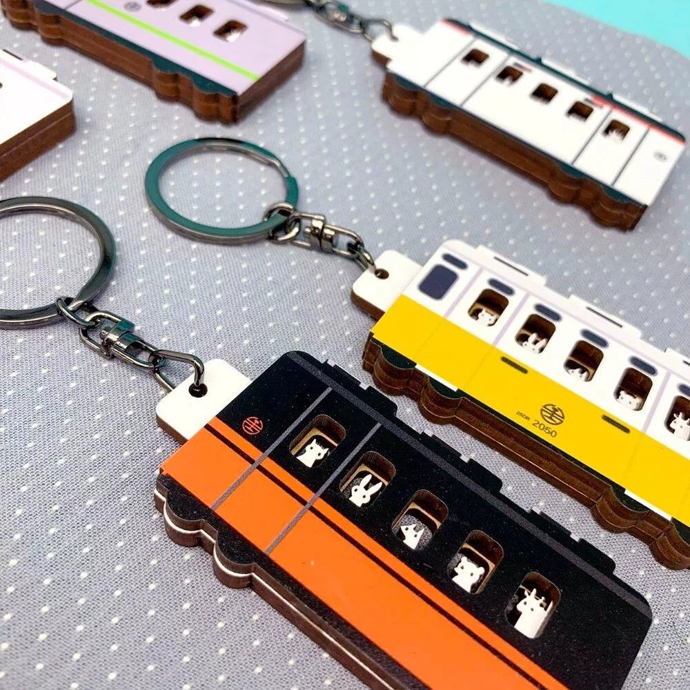 台灣火車 – 可動鑰匙圈【臺鐵授權】｜ 3D Wooden Movable Keychain