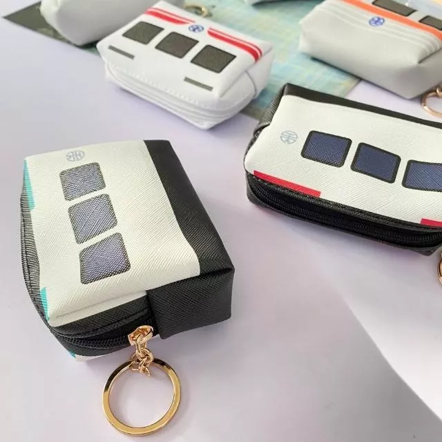 TP00019850000836_R3_m.jpg 台灣紀念品 火車零錢包 火車造型周邊 台鐵授權 新格子文創設計