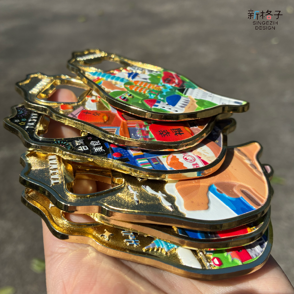 島形鋅合金開瓶器冰箱貼包裝展示，適合作為台灣特色伴手禮與紀念品