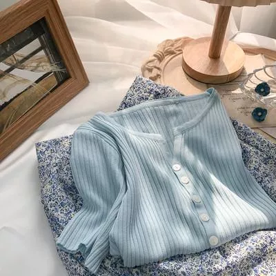 🔥夏季鈕扣V領短袖針織衫🌟