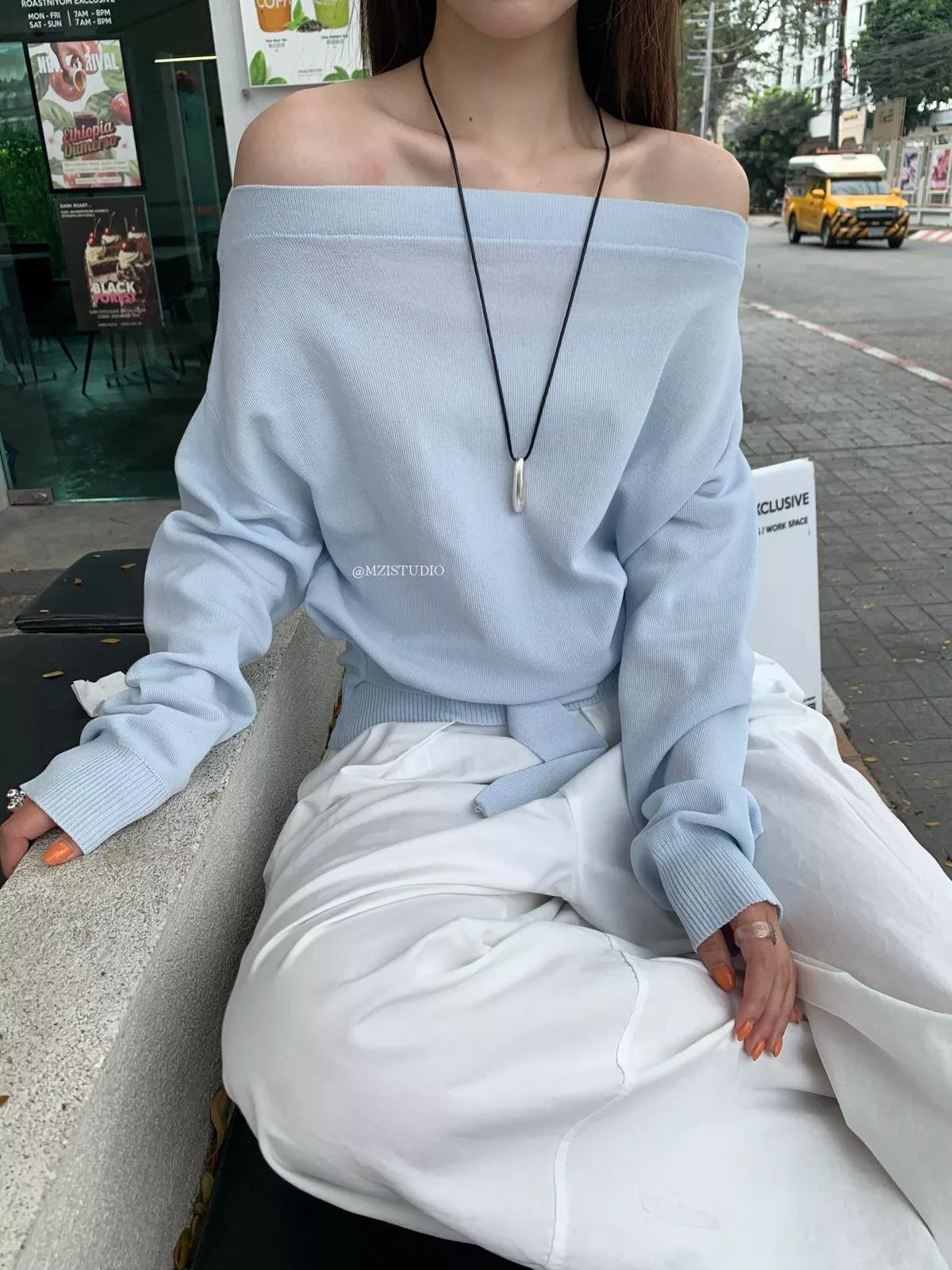 編織的柔軟韓版春季萊賽爾細膩質感收腰一字肩小心機穿搭針織衫(配腰帶)