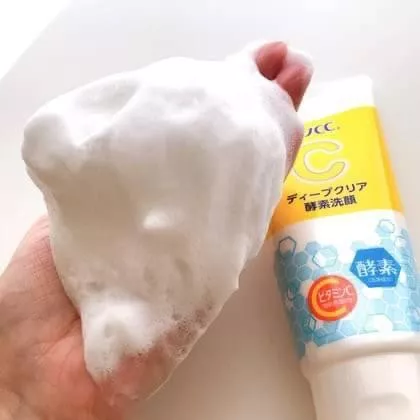 🇯🇵日本 MELANO CC 深層清潔酵素潔面乳 130g｜維他命C亮白洗顏