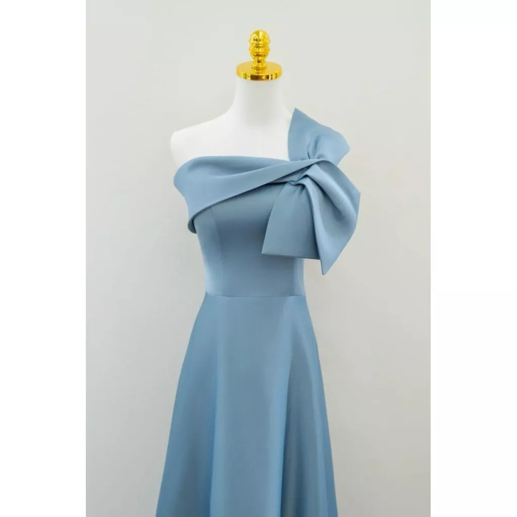 預購 訂製婚紗 二手禮服 小禮服 宴會服 音樂會服裝 表揚大會禮服 婚紗 白紗 晚禮服 婚禮 畢業舞會 禮服 輕婚紗