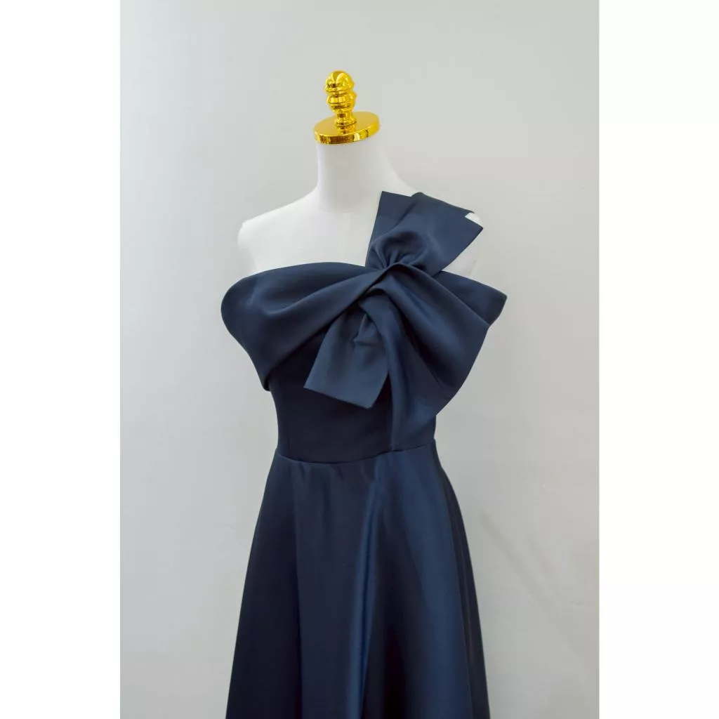 現貨 訂製婚紗 二手禮服 小禮服 宴會服 音樂會服裝 表揚大會禮服 婚紗 白紗 晚禮服 婚禮 畢業舞會 禮服 輕婚紗