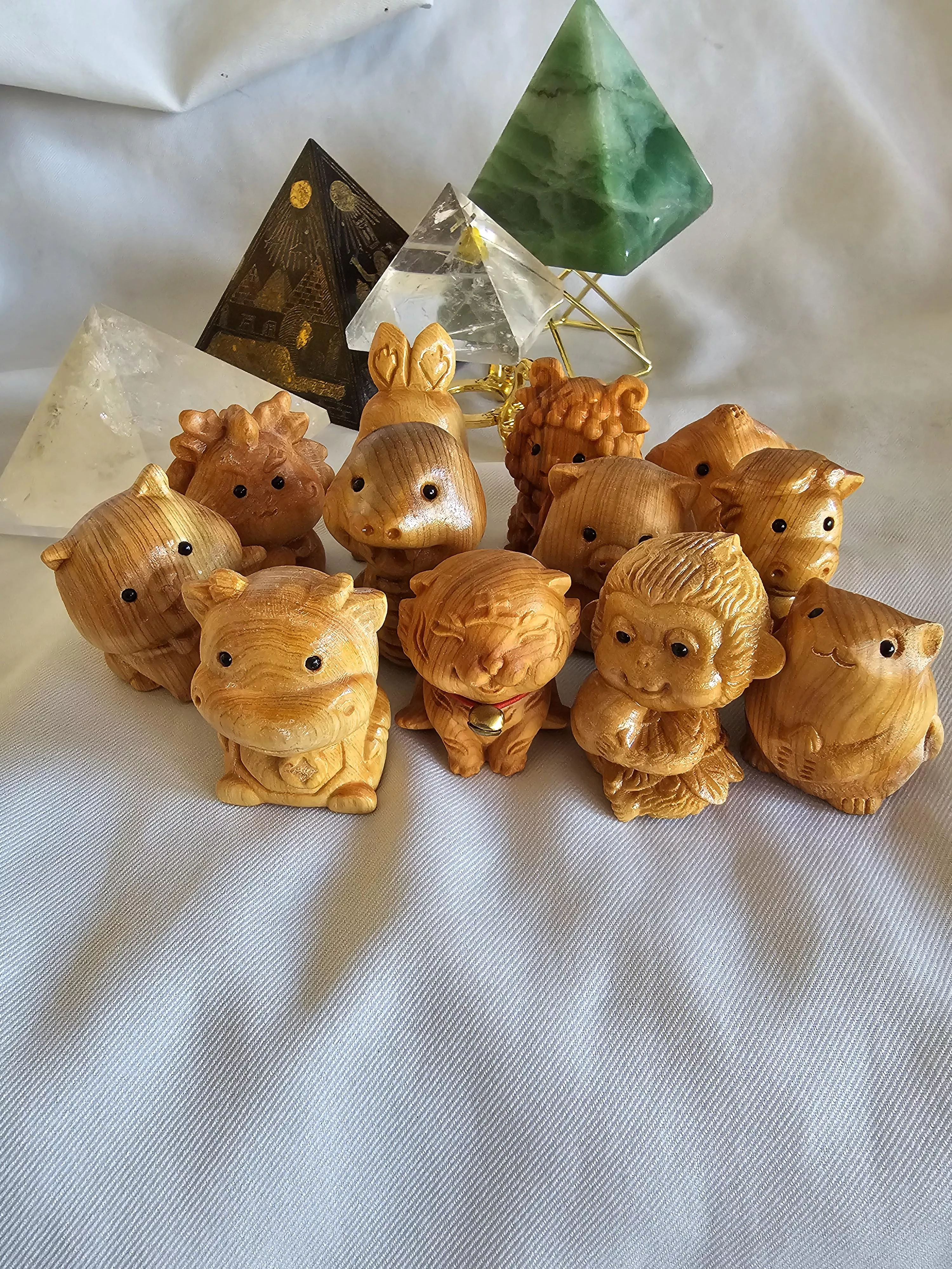 崖柏Q版12生肖小木雕