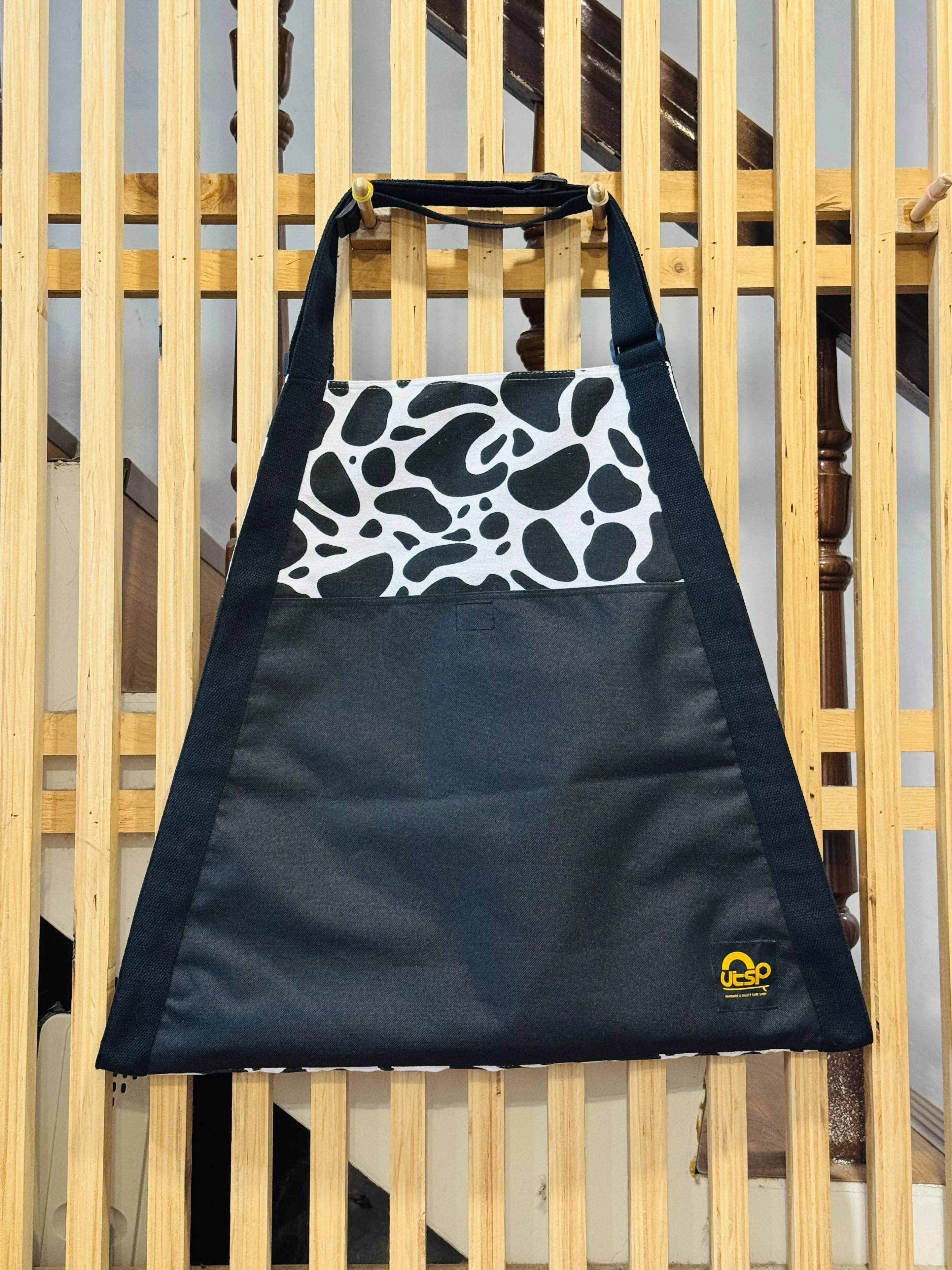 Outside Paradise - 長板背帶 乳牛