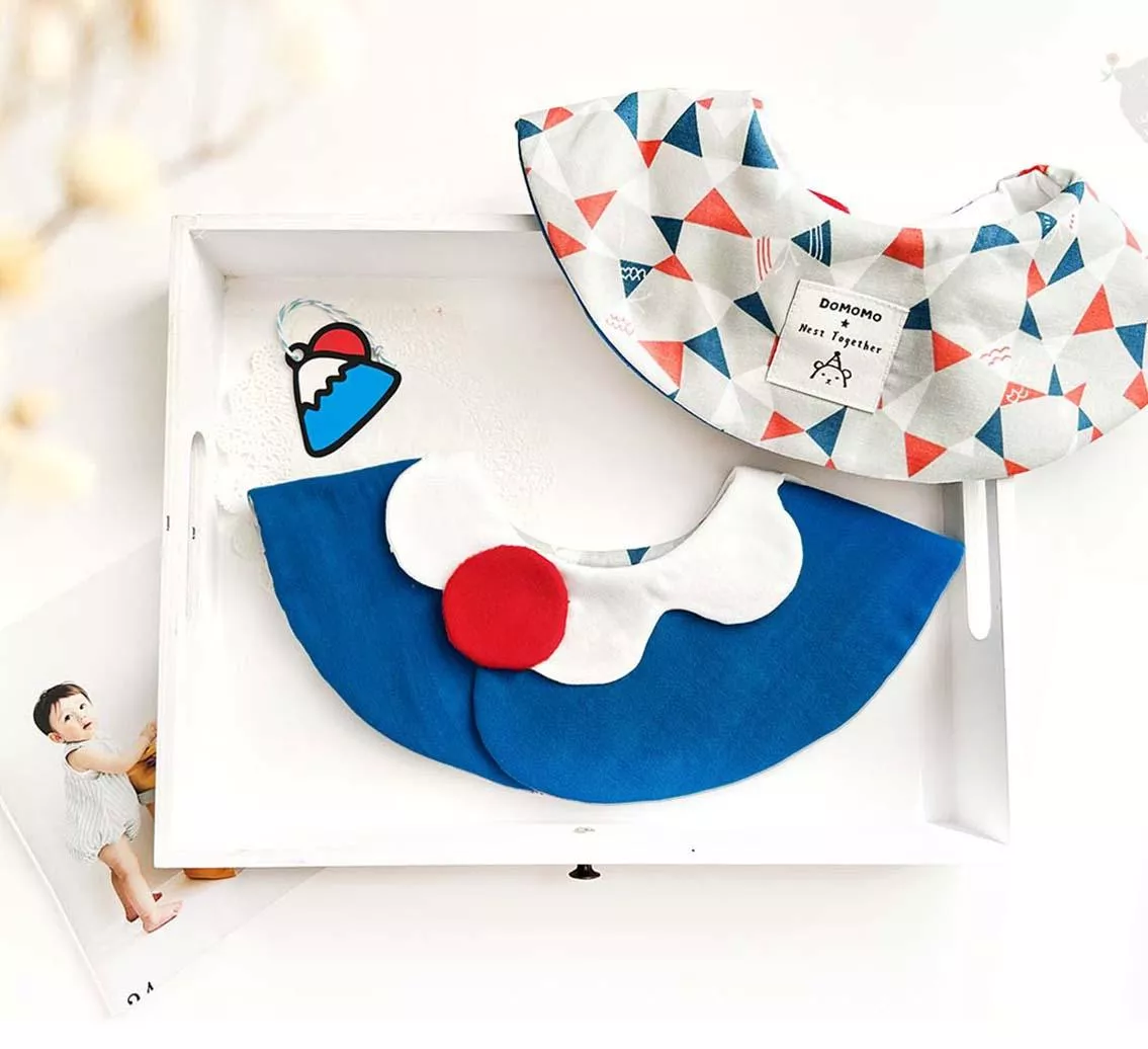 富士山360度旋轉 圍兜 寶寶口水巾 小披肩