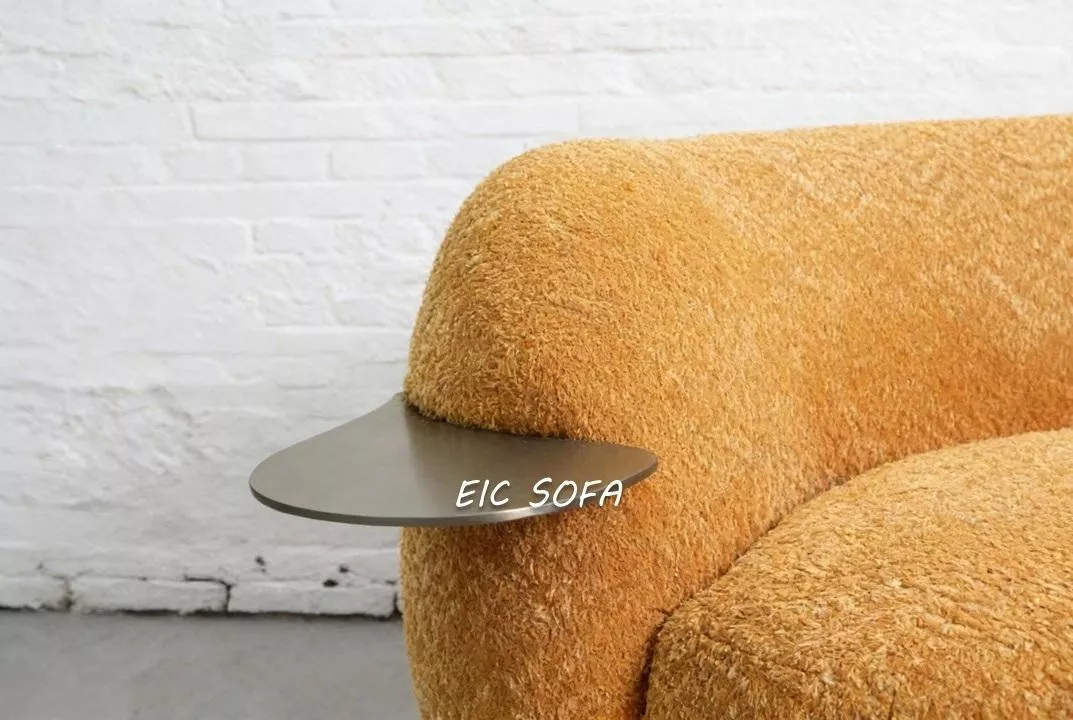 EIC Sofa 寬座比例與弧形座面細節｜ENLIV HOME