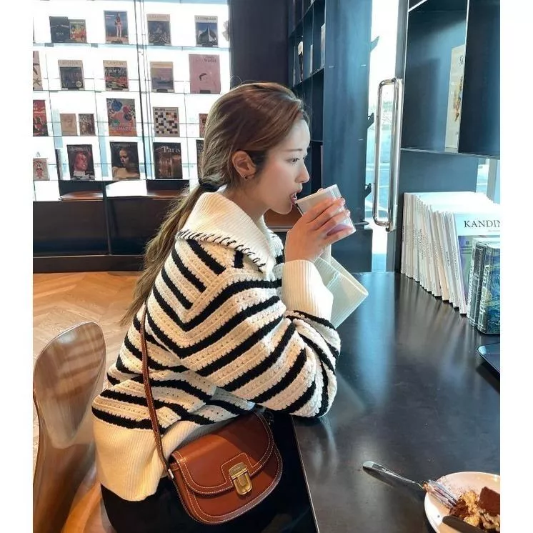 韓式ins新款小眾斜挎馬鞍包