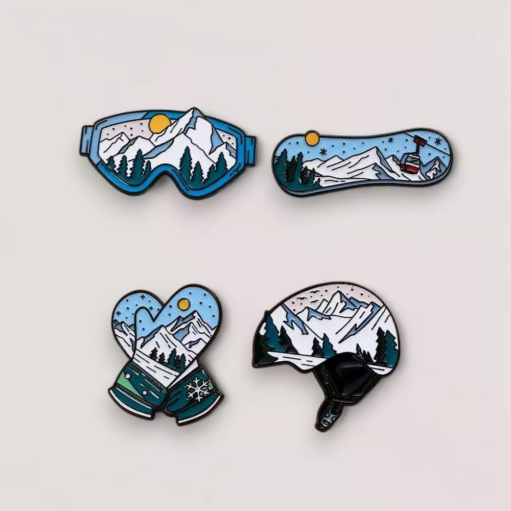 ITER 滑雪運動系列徽章胸針組｜雪山風景款(一款四個)