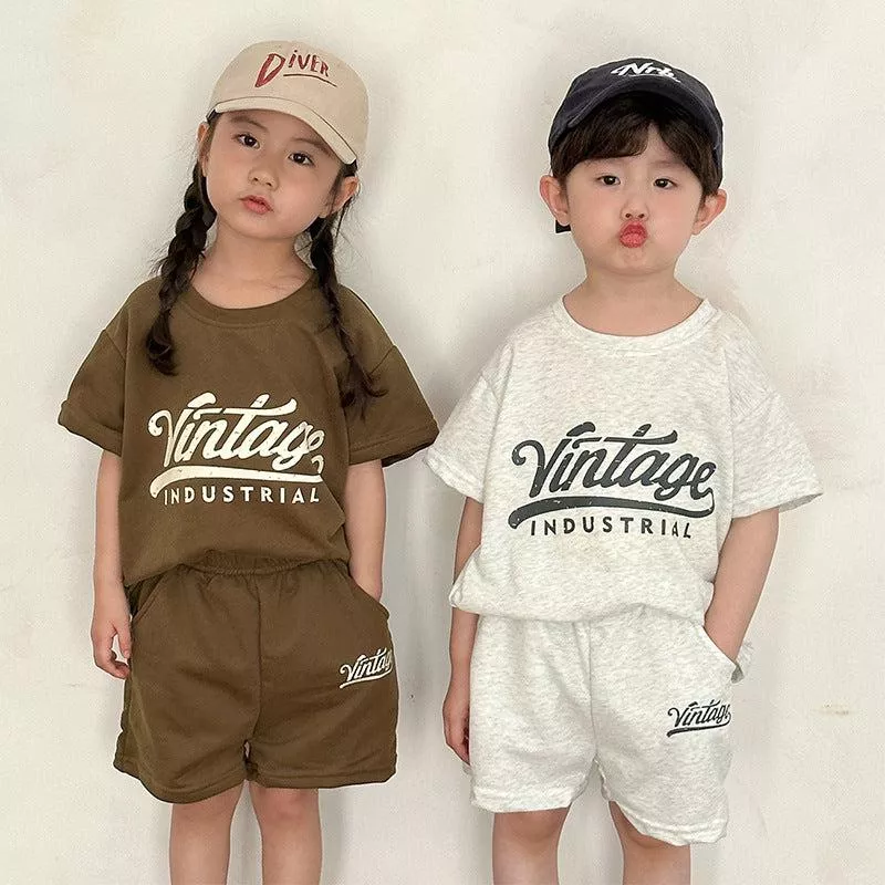 夏季寬鬆字母休閒短袖上衣+短褲套