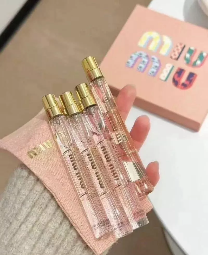 Miu Miu 霓裳系列香水筆禮盒