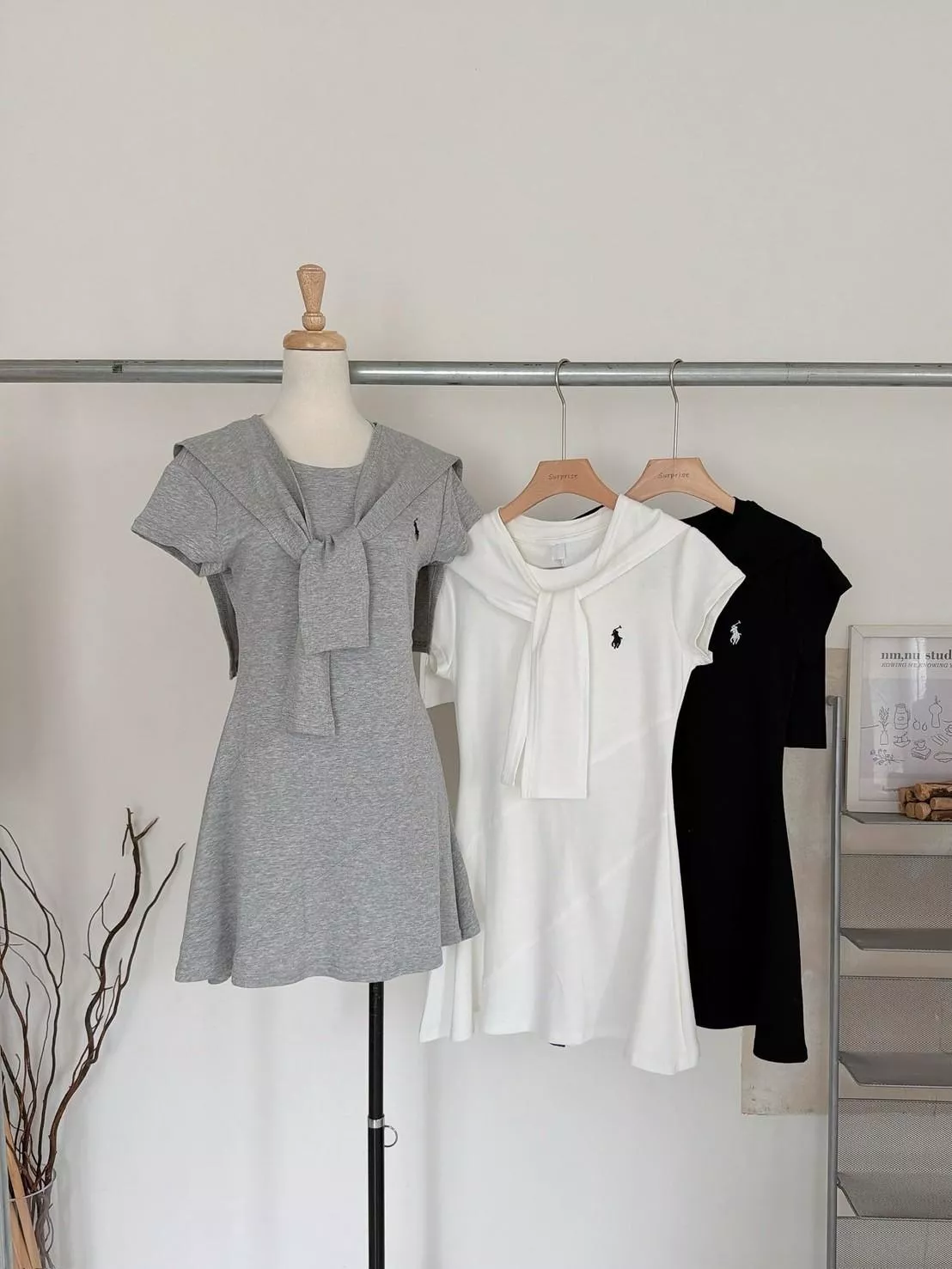 #8033自帶腰身感的短洋裝