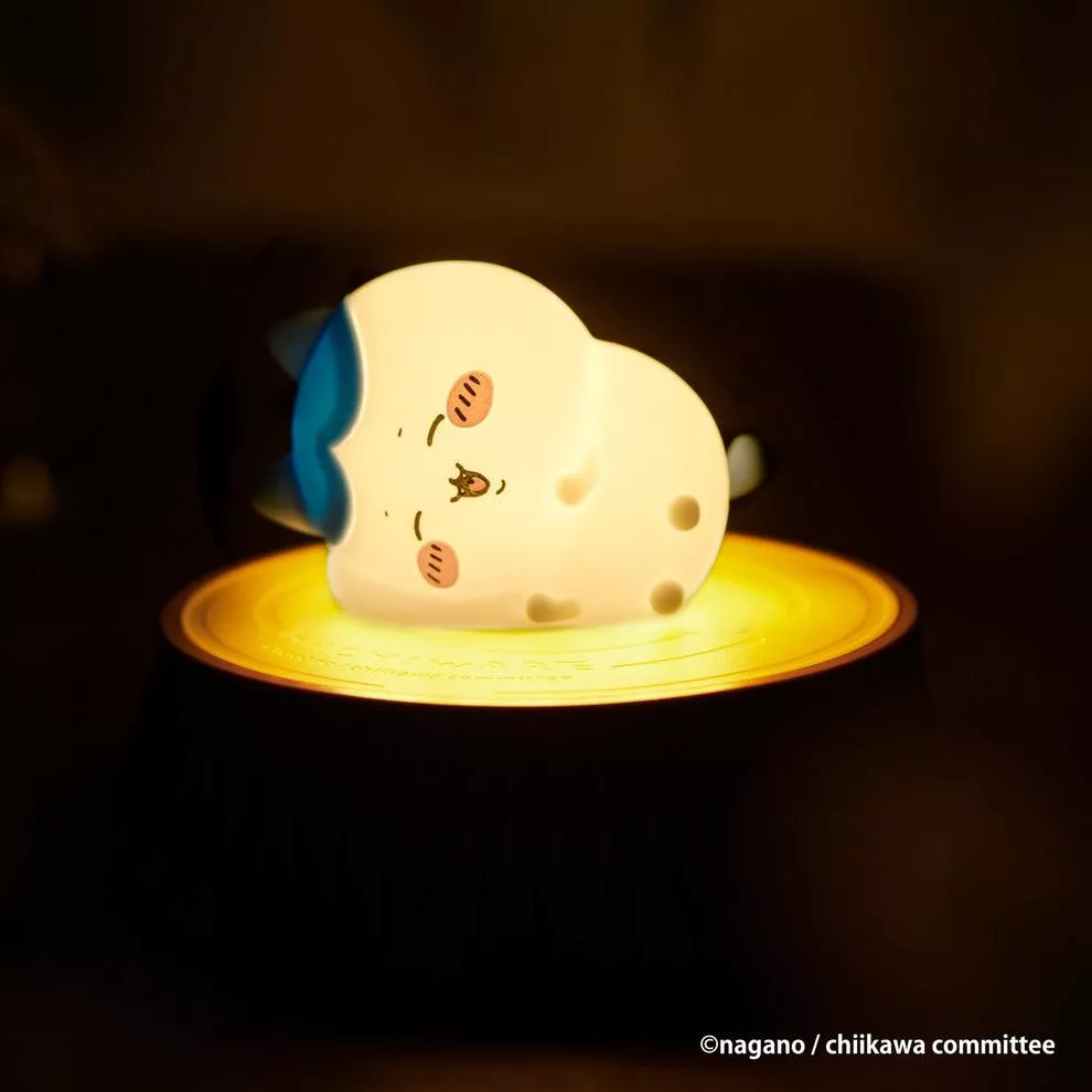 【PANKS／パンクス × ちいかわ】吉伊卡哇造型夜燈 × 無線充電座（小八貓／ハチワレ）