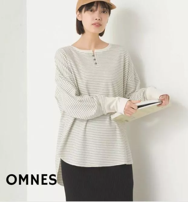 OMNES｜日本．半開襟羅紋長袖T｜圓弧下襬條紋長袖上衣
