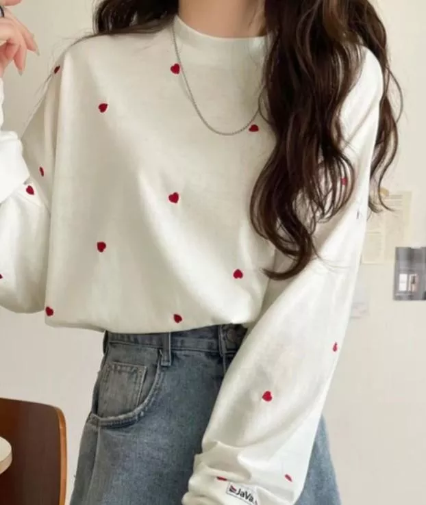 日本代購｜Classical Elf / JAVA 愛心刺繡長袖上衣 寬鬆大學T