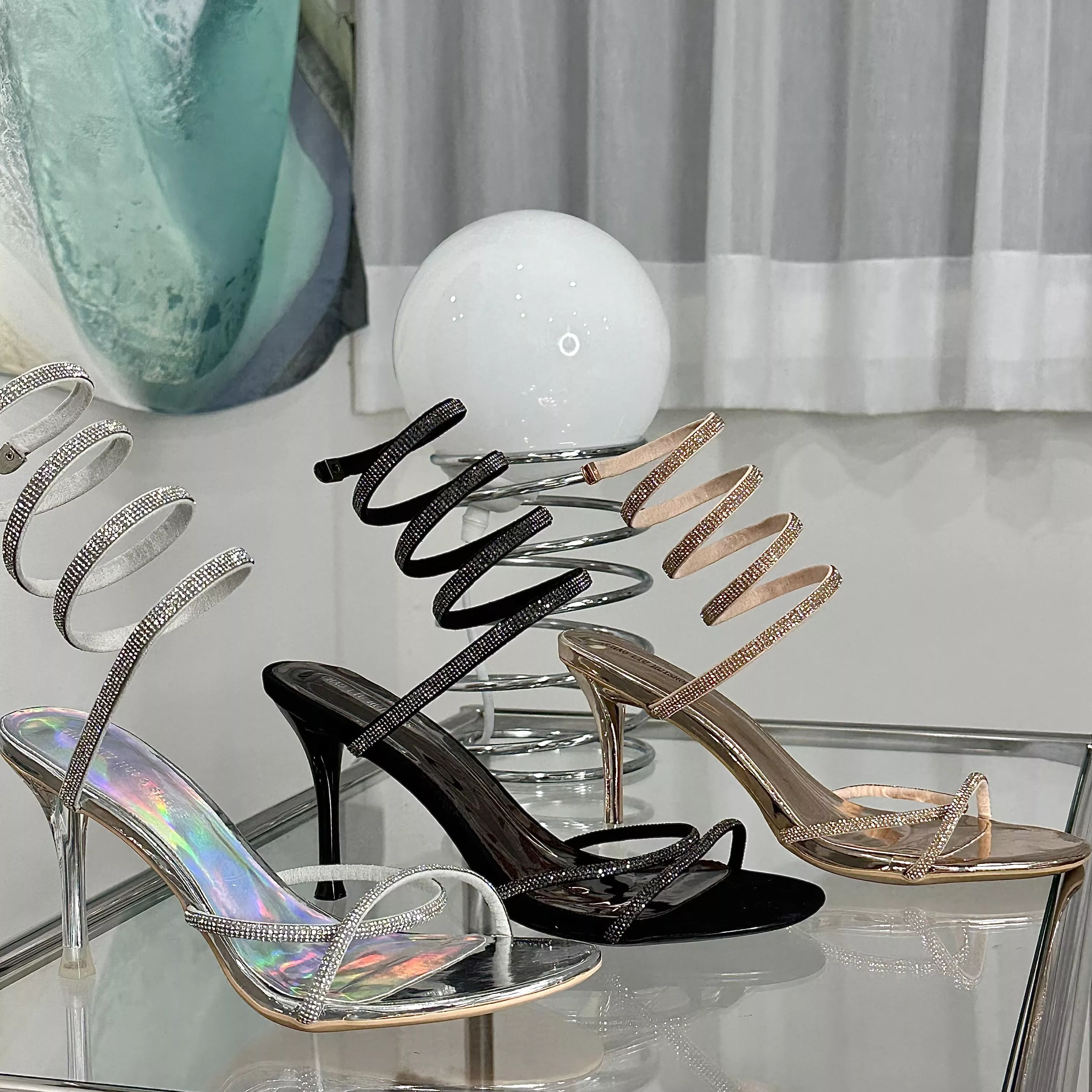 輕奢鑽繞羅馬細跟涼鞋