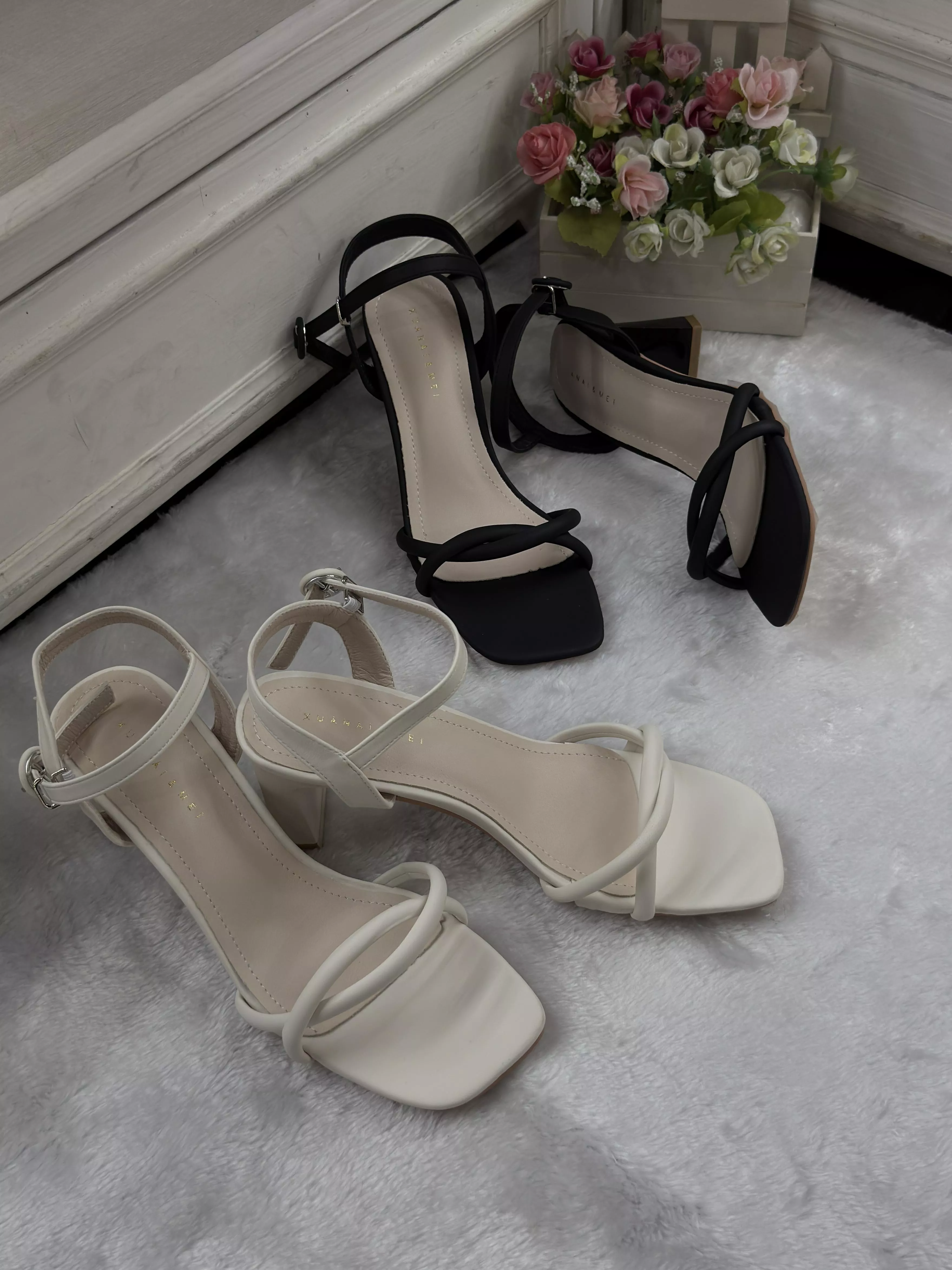 歐膩最愛 繞帶粗根涼鞋