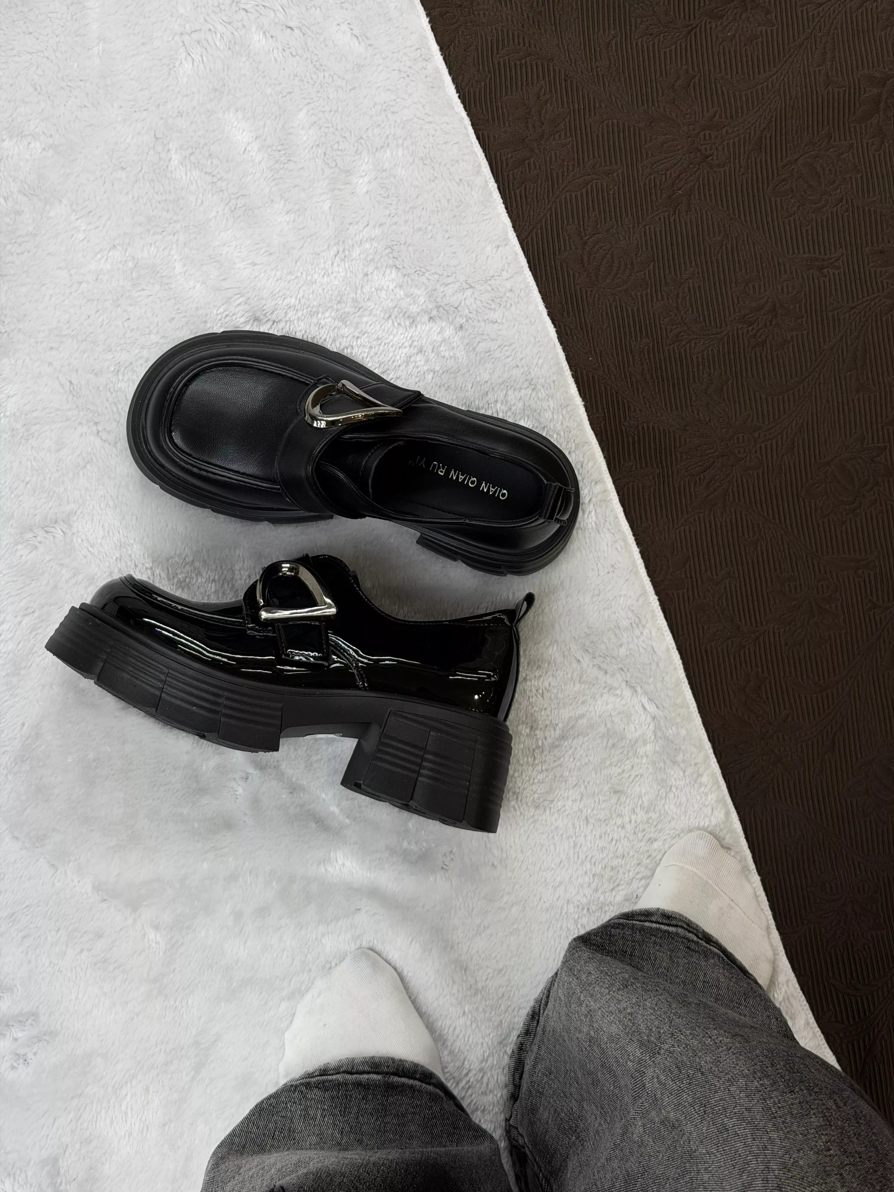 哥德學院厚底樂福鞋