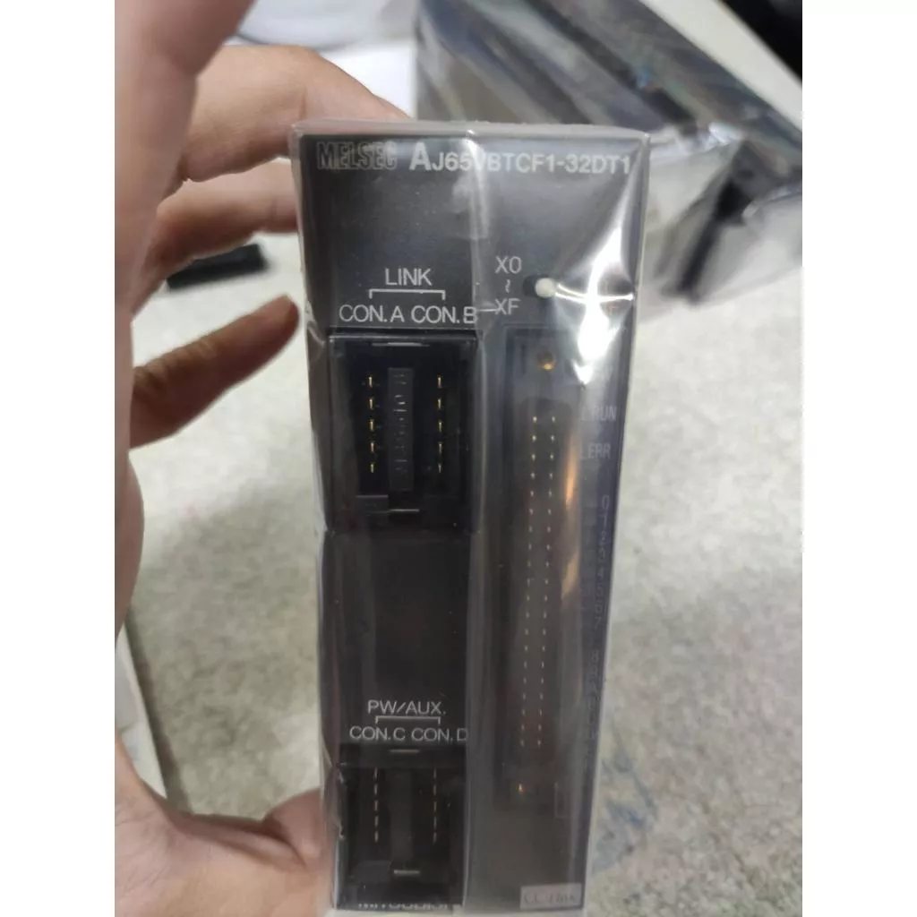 日本三菱 AJ65VBTCF1-32DT1 CC-Link 類比模組