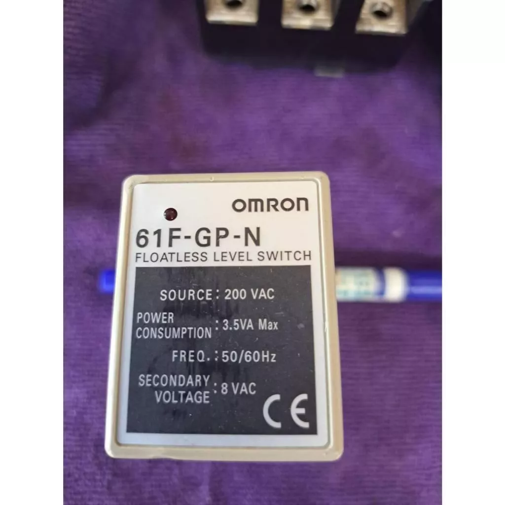 OMRON 無浮標液位開關 液位控制 小型插座型 61F-GP-N 200VAC 100VAC