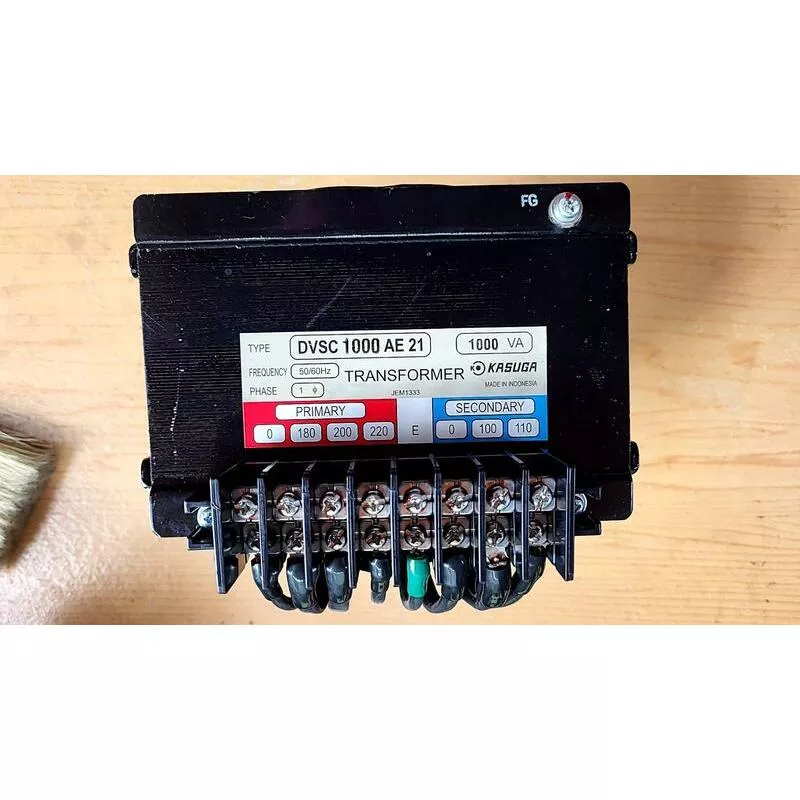 日本春日kasuga DVSC 1000 AE21 變壓器 1000VA 10A
