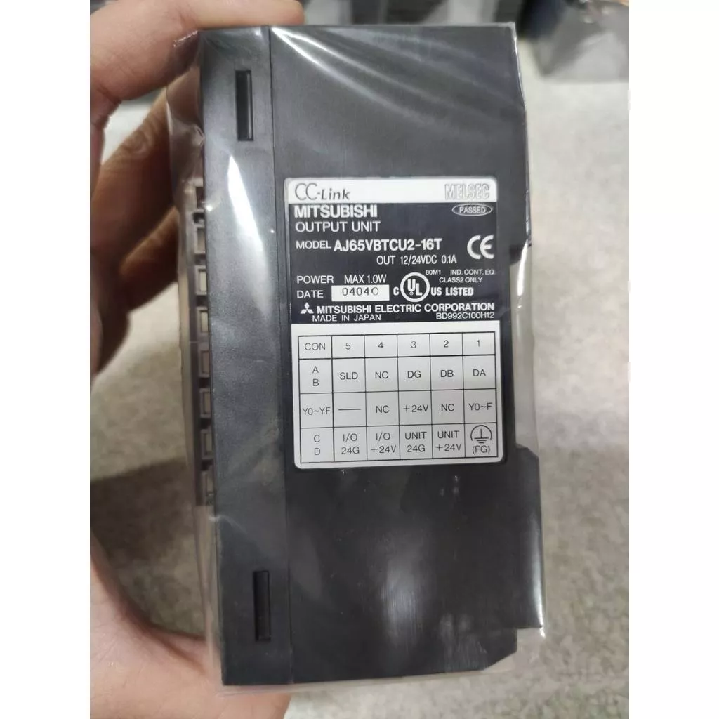 日本三菱 AJ65VBTCU2-16T CC-Link 類比模組