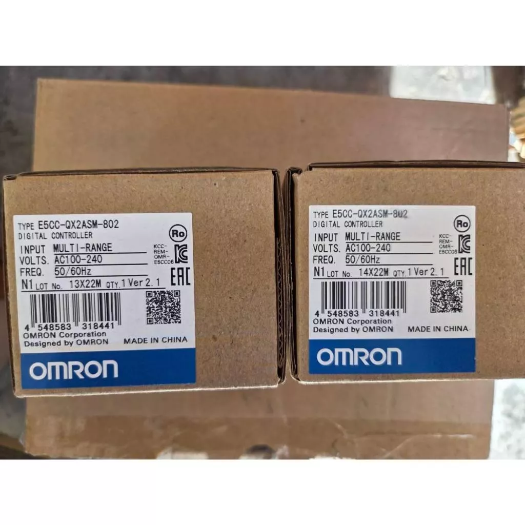 (新品)OMRON 歐姆龍 溫控器 E5CC-QX2ASM-802 電壓輸出 RS485 100-240VAC