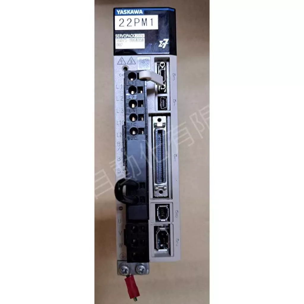 安川YASKAWA伺服驅動器【SGD7S-1R6A00A002】200W