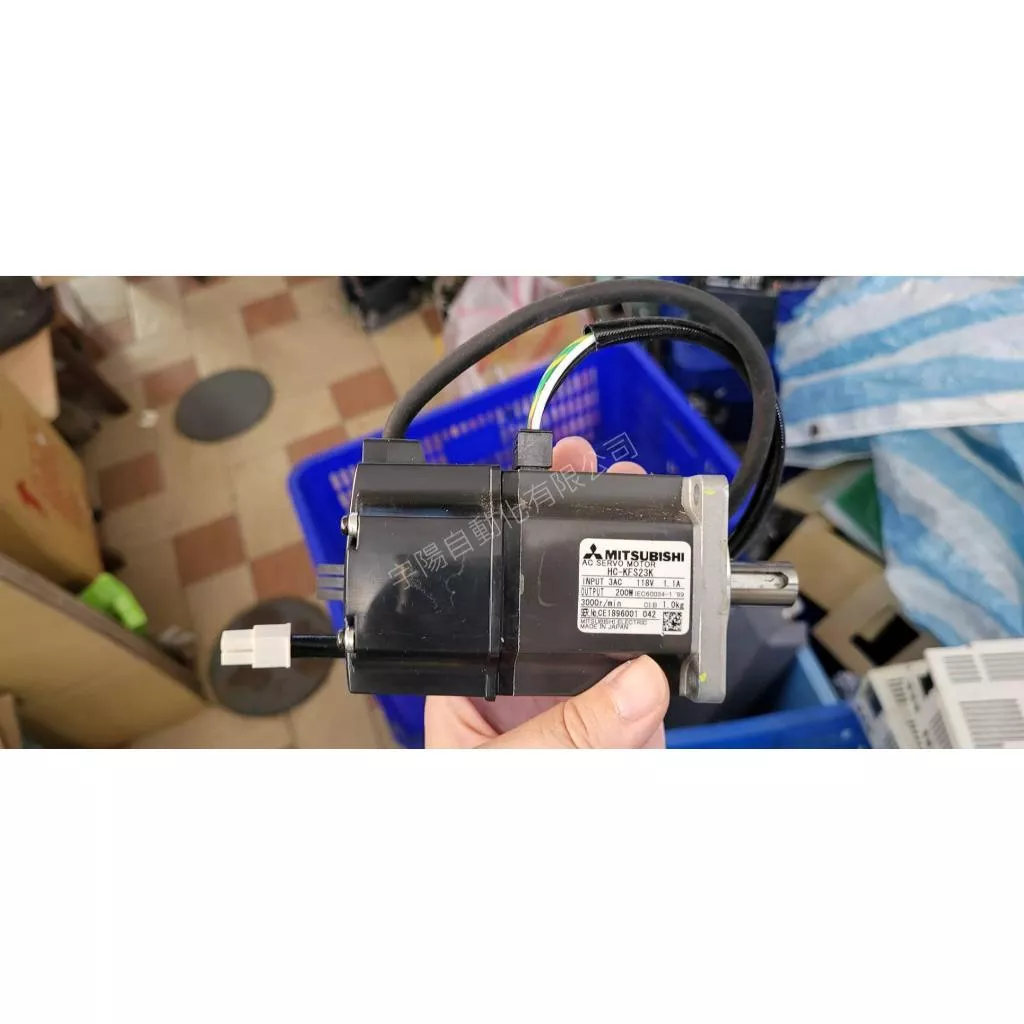 三菱MITSUBISHI伺服馬達HC-KFS23 HC-KFS23K 200W 含線材有限