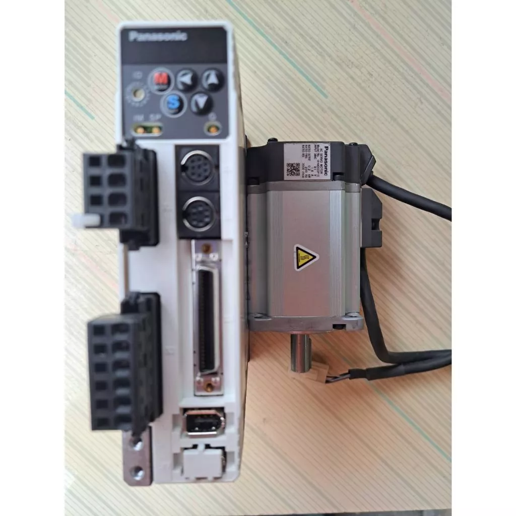 Panasonic 國際牌松下伺服驅動器MADDT1205+MSMD012P1S 100W 整組/單品