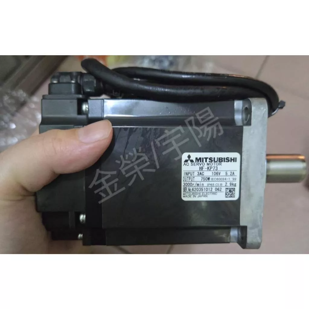 三菱MITSUBISHI伺服馬達 HF-KP73 HF-KP73-K 線材隨機贈