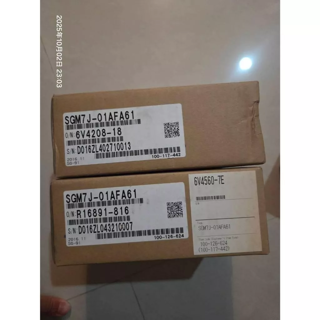 (盒裝新品)安川YASKAWA伺服馬達 SGM7J-01AFA61 100W 小慣量型 詢價