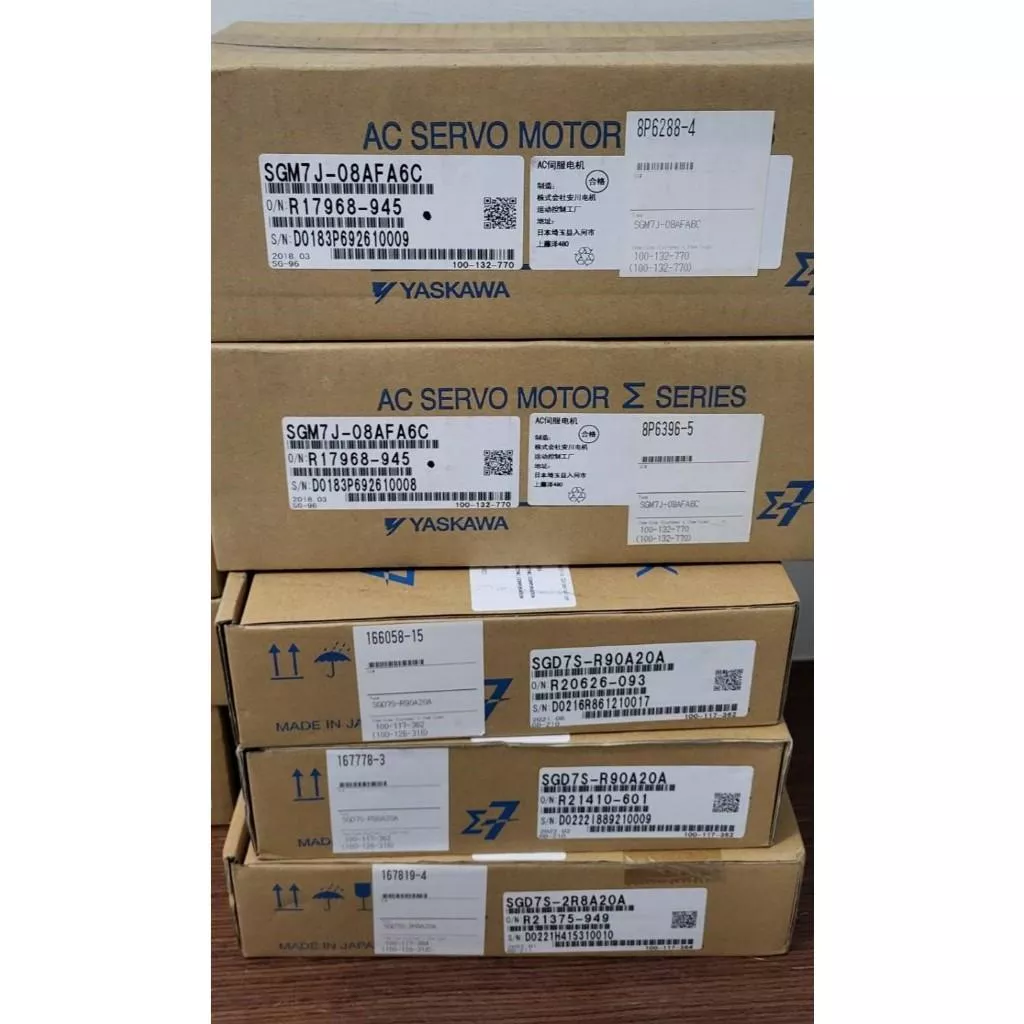 (盒裝新品)安川YASKAWA伺服馬達SGM7J-08AFA6C 詢價
