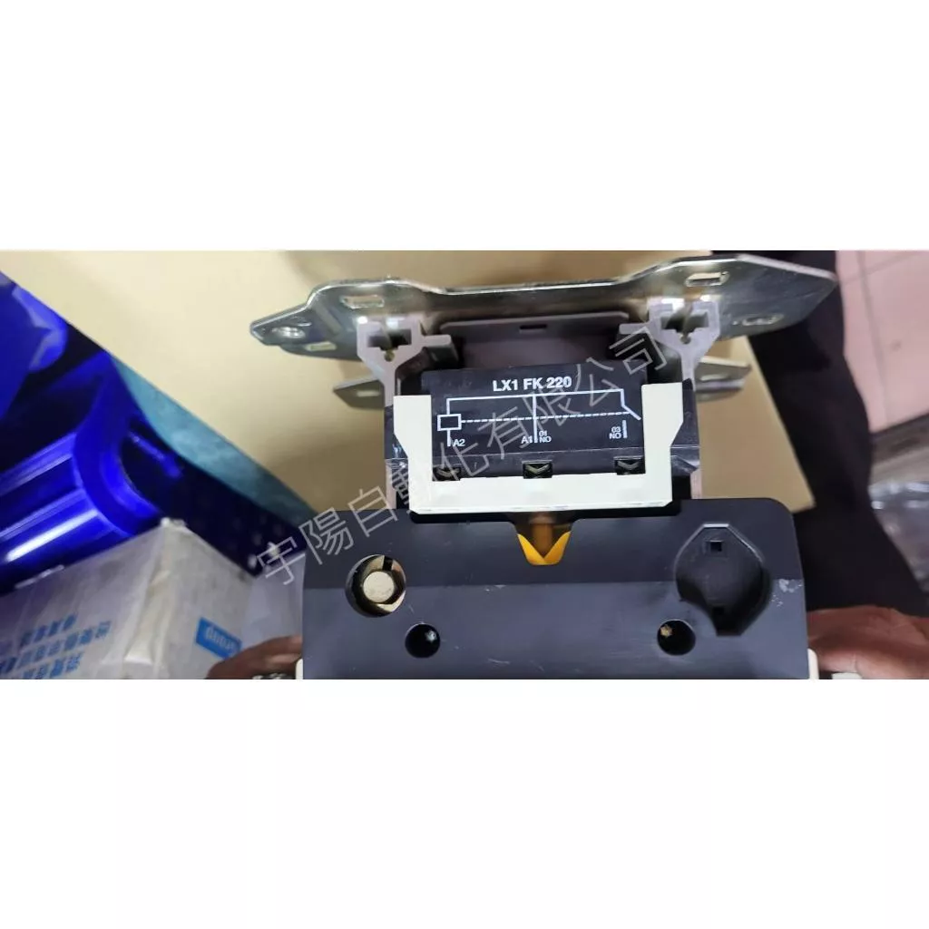 SCHNEIDER 施耐德 LC1F500 電磁接觸器 電磁開關220V(已測試)(私密庫存)