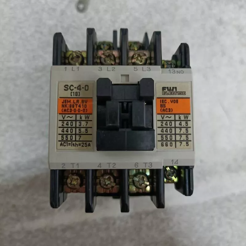 FUJI 富士 SC-4-0 電磁接觸器 電磁開關