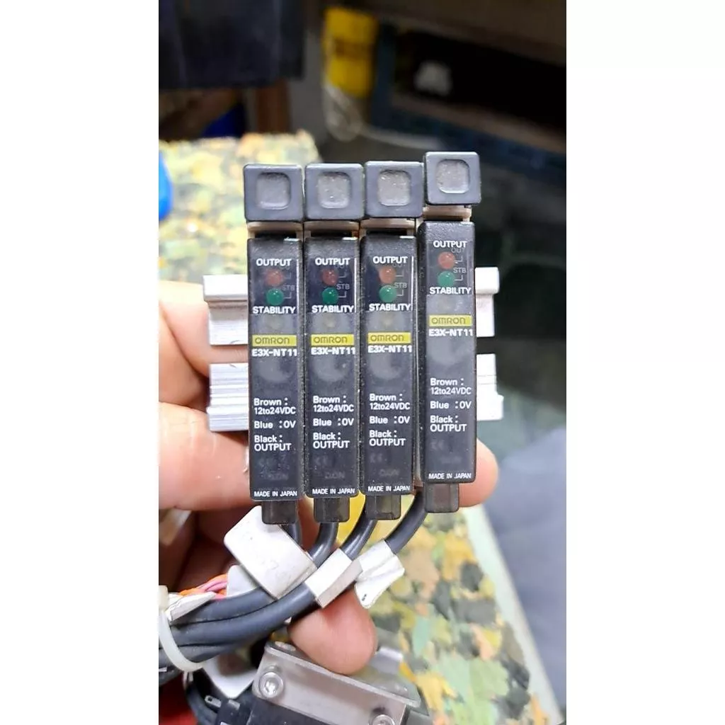 歐姆龍 OMRON E3X-NT11 光纖放大器 光纖傳感器