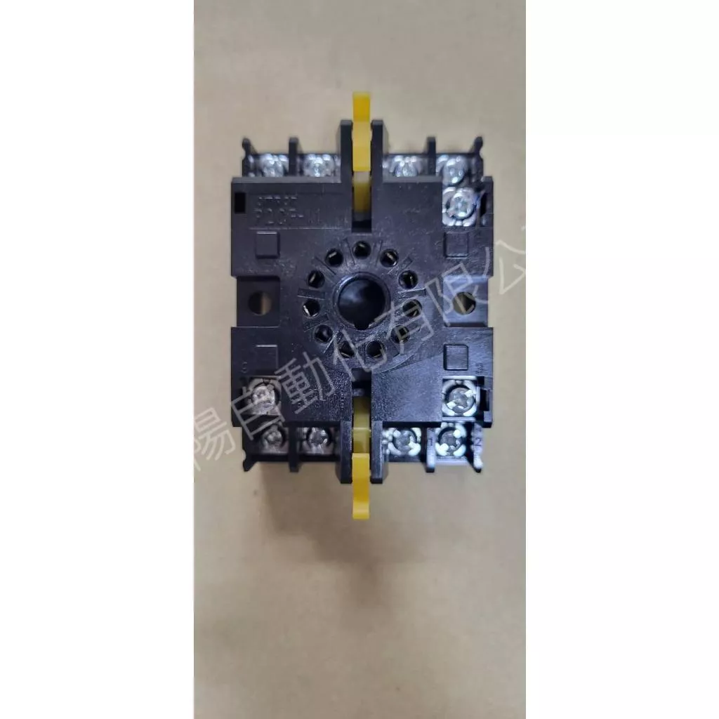 OMRON 歐姆龍 P2CF-11 P2CF-08計時器用連接插座 (11Pins/8Pins)