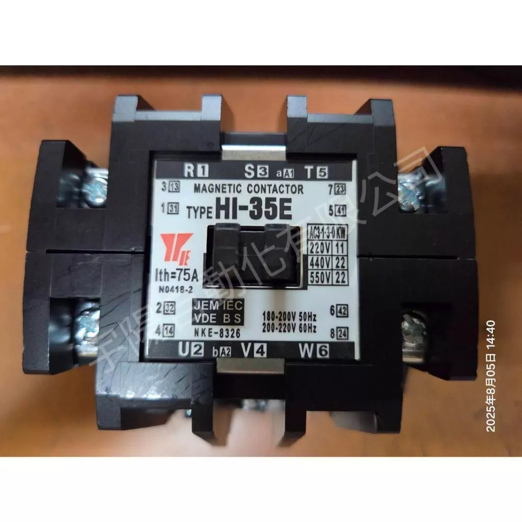 安川YASKAWA電磁接觸器 HI-35E 線圈220V 可替S-A35 S-P35