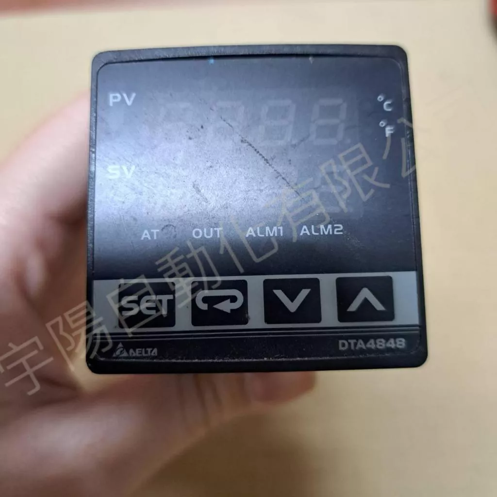 DELTA台達溫控器 DTA4848V0 DTA4848R1 DTA4848C1 (已測試)