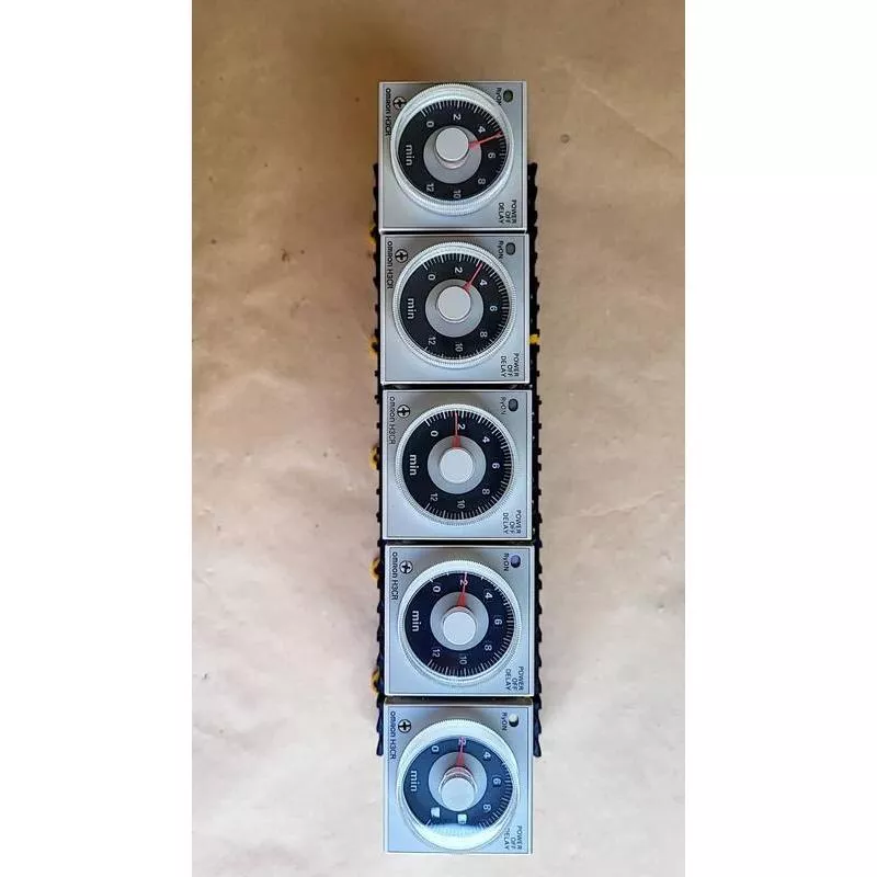 OMRON 固態計時器OFF DELAY斷電延遲 H3CR-H8L AC220V AC110V 24AC/DC私密庫存