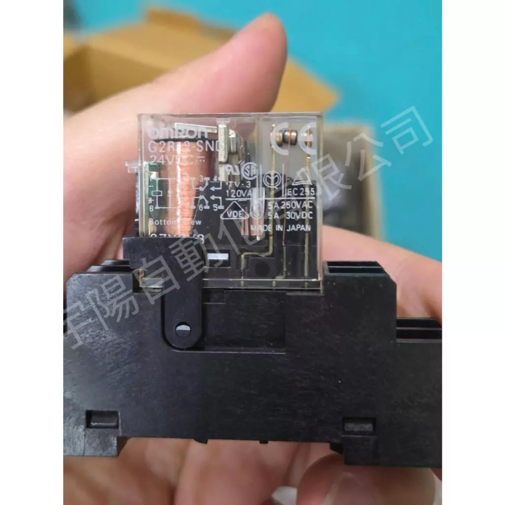 (日本/馬來西亞製) OMRON 小型繼電器 G2R-2-SND 24VDC (有指示燈) 底座P2RF-08