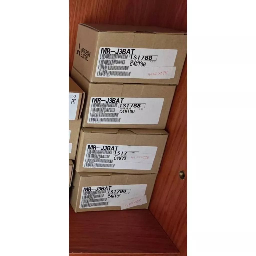 (庫存新品) MR-J3BAT 伺服鋰電池 MR-J3 驅動器 電池