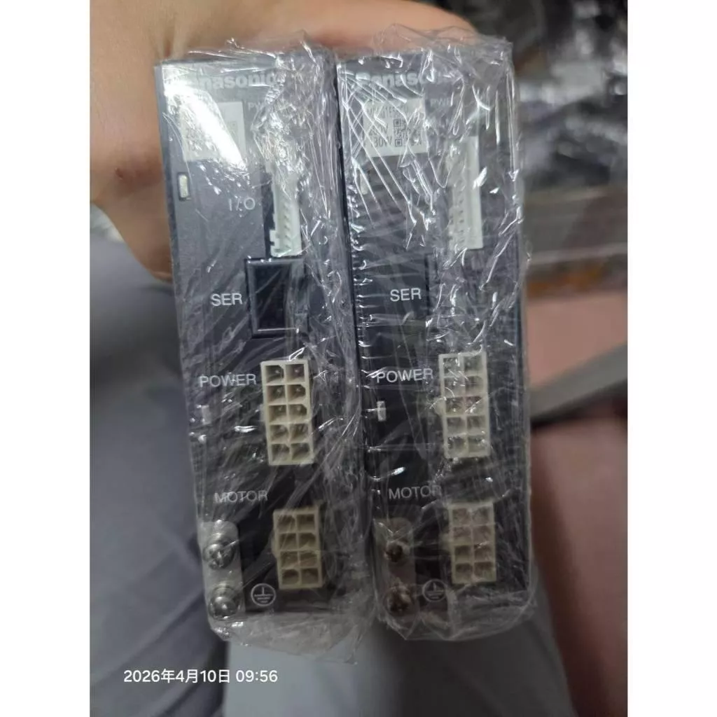PANASONIC 松下國際 馬達驅動器 MBEG1E5BCV 130 W 缺插頭
