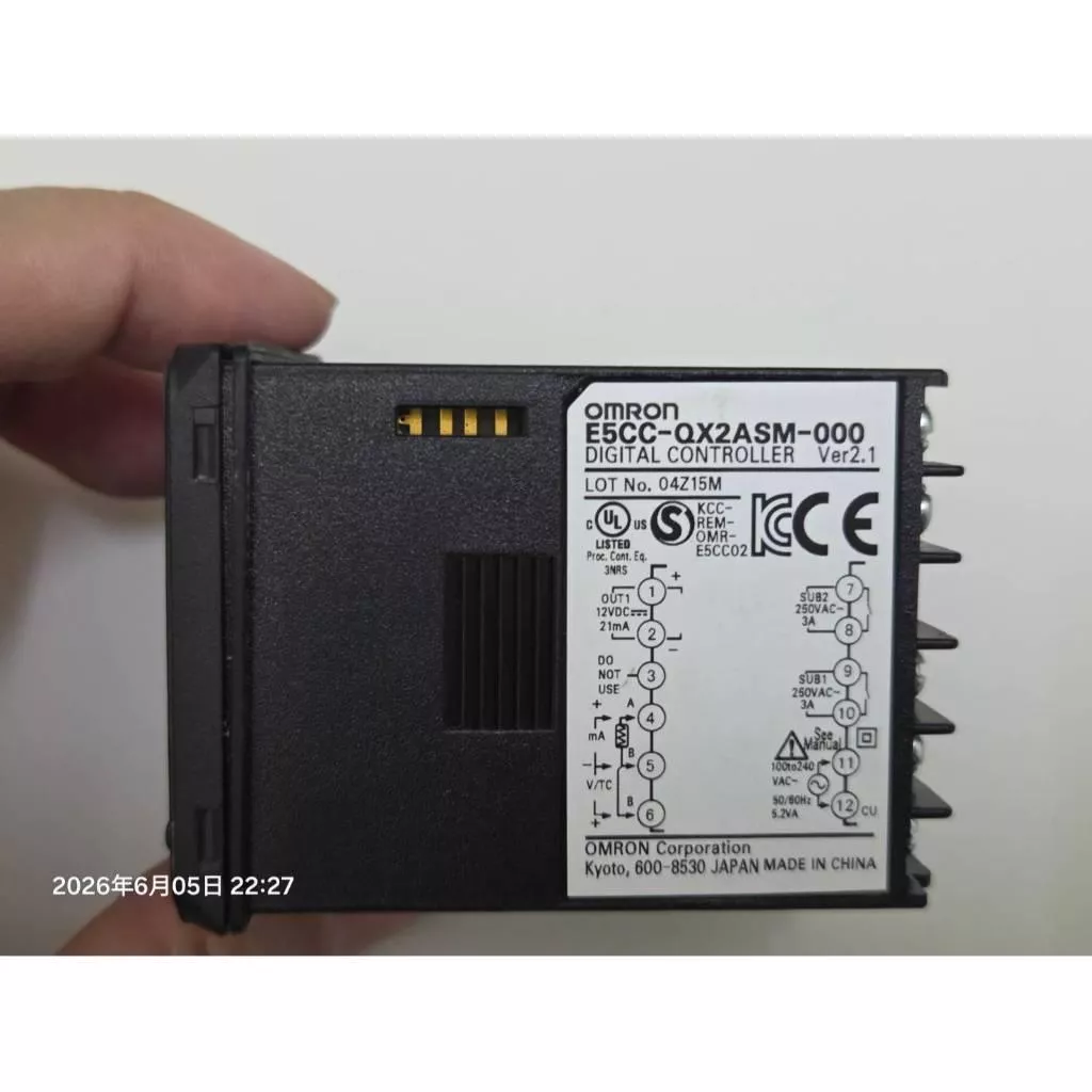OMRON歐姆龍 溫控器 E5CC-QX2ASM-000 E5CC-QX2ASM-001 E5CC-QX2ASM-006