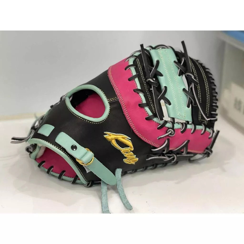 King精選油感小牛皮一壘手套（金白標）反手