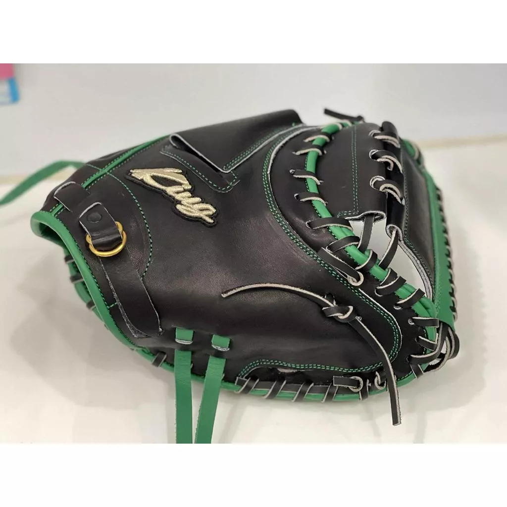 2025 五月份手套 日本皮捕手手套